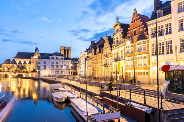 Ghent vista da cidade ao entardecer — Fotografia de Stock