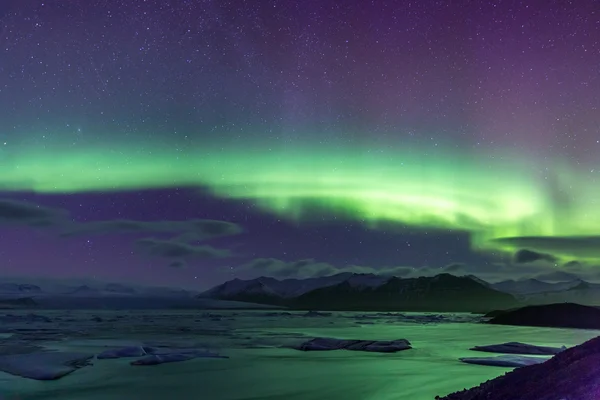 Northern Light på Glaciärlagunen Glacier lagunen på Island — Stockfoto