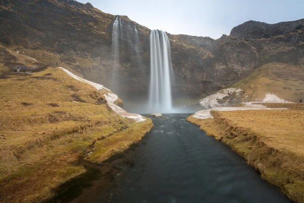 Seljalandsfoss καταρράκτης στην Ισλανδία — Φωτογραφία Αρχείου