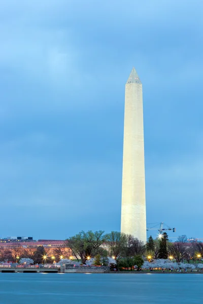 Washingtonský památník za soumraku — Stock fotografie