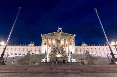 Gece Viyana'da Parlamento