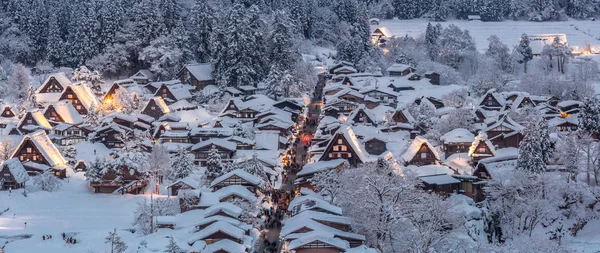 Shirakawago lätta upp Panorama — Stockfoto