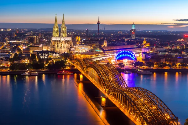 Kölner Dom in Deutschland — Stockfoto