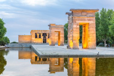 Madrid'de debod Tapınağı de