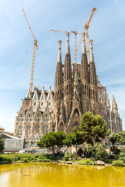 Iglesia Sagrada Familia en Barcelona —  Fotos de Stock