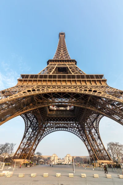 Eiffelturm in Paris — Stockfoto