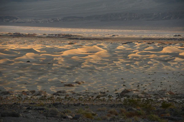 Ölüm Vadisi Kum Tepeleri Mesafeden — Stok fotoğraf