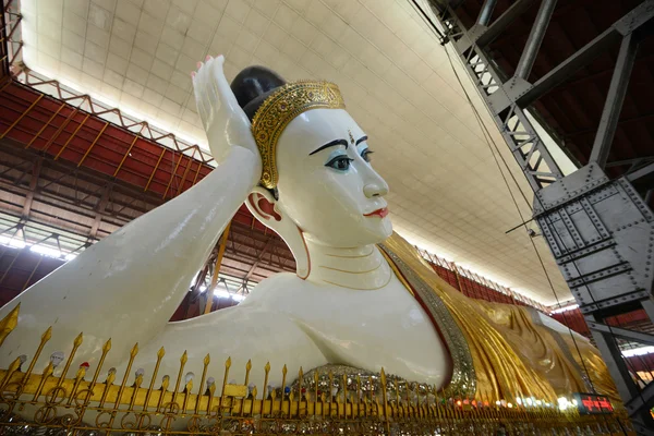 Fekvő Buddha Nagy Szem Yangon — Stock Fotó