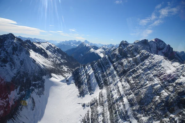 Kanada Kayalık Dağlarında Dağ Havadan Görünümü — Stok fotoğraf