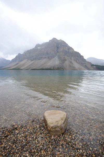 Bow lake — Fotografie, imagine de stoc