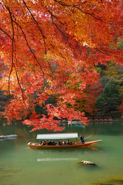 Río arashiyama —  Fotos de Stock