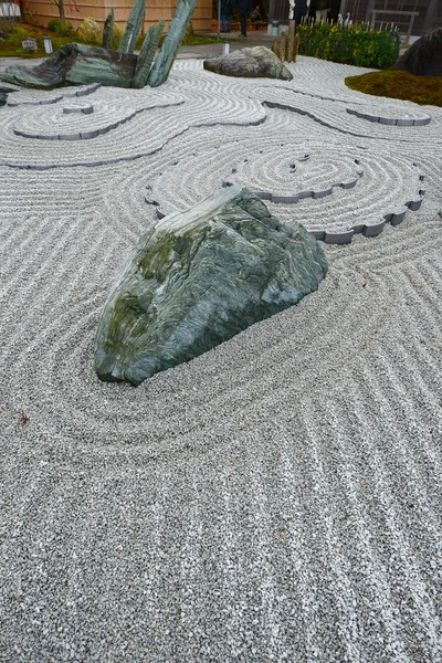 Jardín de rocas japonés —  Fotos de Stock