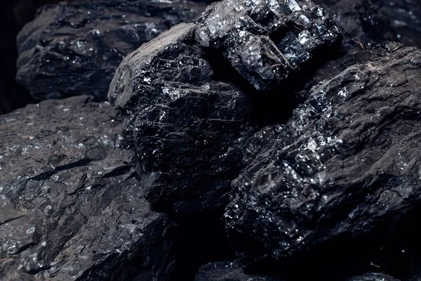 석탄을 가까이 서 캐낼 수있습니다. 확고 한 광고 배경. — 스톡 사진
