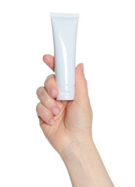 Şeffaf arka planda izole edilmiş beyaz kozmetik krem tüpü. Cilt bakımı, kişisel bakım ve yaratıcı projeler için güzel bir fotoğraf.