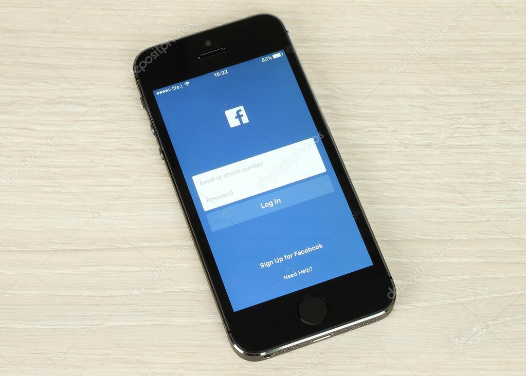Iphone With Facebook Login Page On Its Screen Stock Editorial Photo C Rozelt