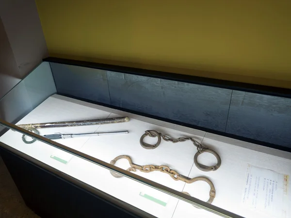 Instrument de torture au Mémorial et culte des droits de l'homme de Jing-Mei — Photo