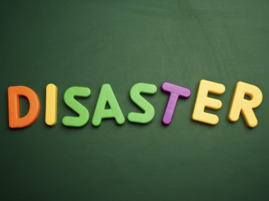 harfler felaket kavramı