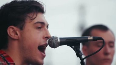 Şarkı sokak müzisyeni 01 Ağustos 2016