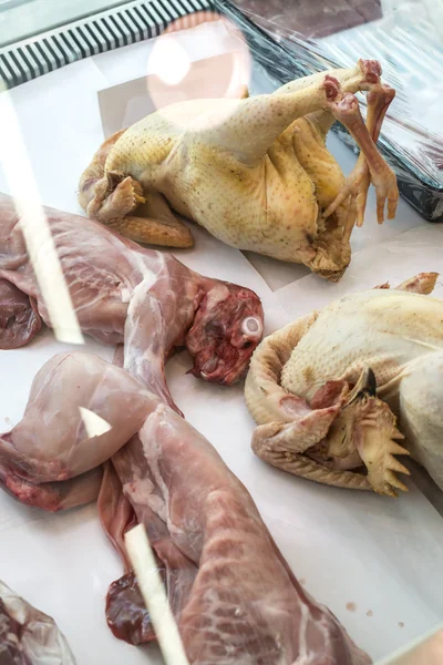 Pollos Conejos Una Carnicería — Foto de Stock