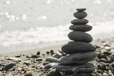 Deniz taşları üst üste