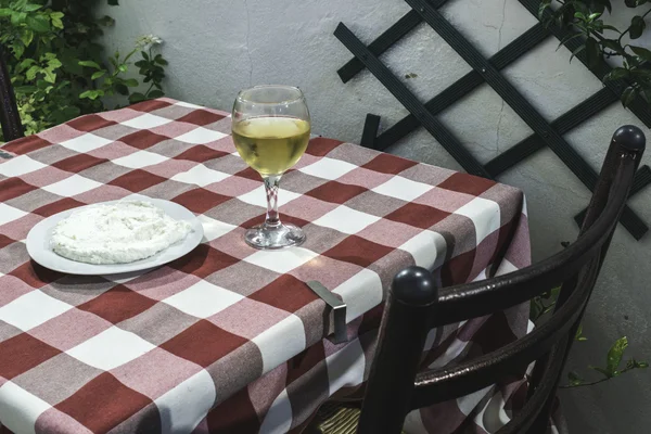 Restoran Yunanistan tabloda — Stok fotoğraf