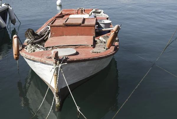 Yunanistan 'da balıkçı teknesi — Stok fotoğraf