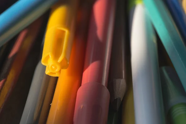 Marcadores multicolores para dibujar —  Fotos de Stock