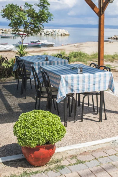 Typisk grekisk restaurang — Stockfoto
