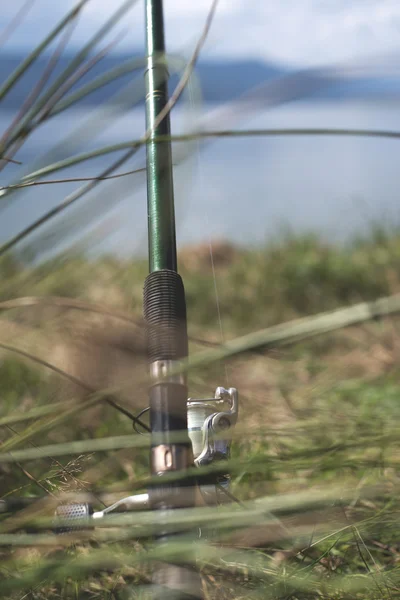 湖での釣りのための機器 — ストック写真