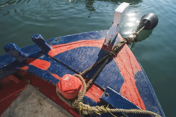 Barco de pesca en Grecia —  Fotos de Stock