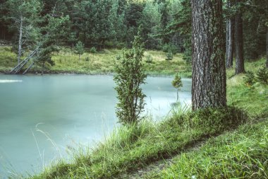 Sabah sis içinde dağ Barajı