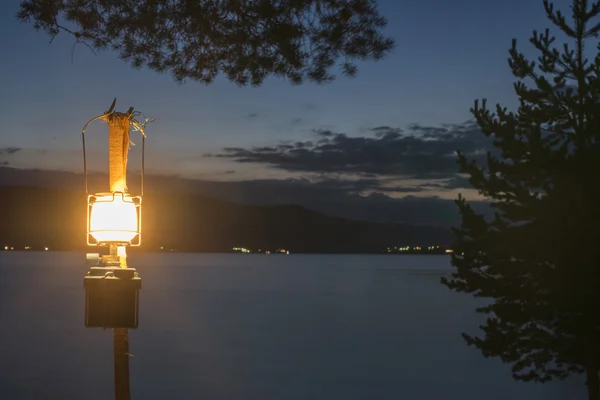 Gas Lamp Nature Mountain Dam Night — Stock Photo, Image