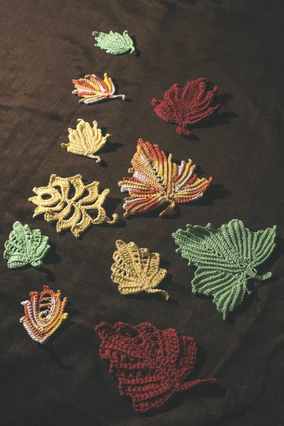 Knitted autumn leaves — Stock Photo, Image