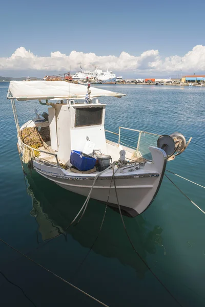 Rybářské lodě v Řecku — Stock fotografie