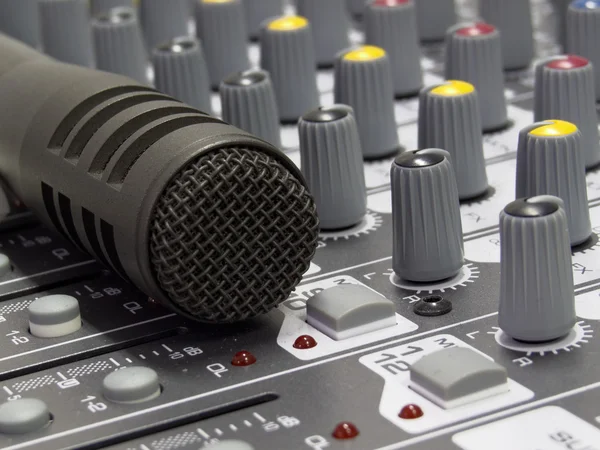 Microphone and mixing console 2 — Stock Photo, Image