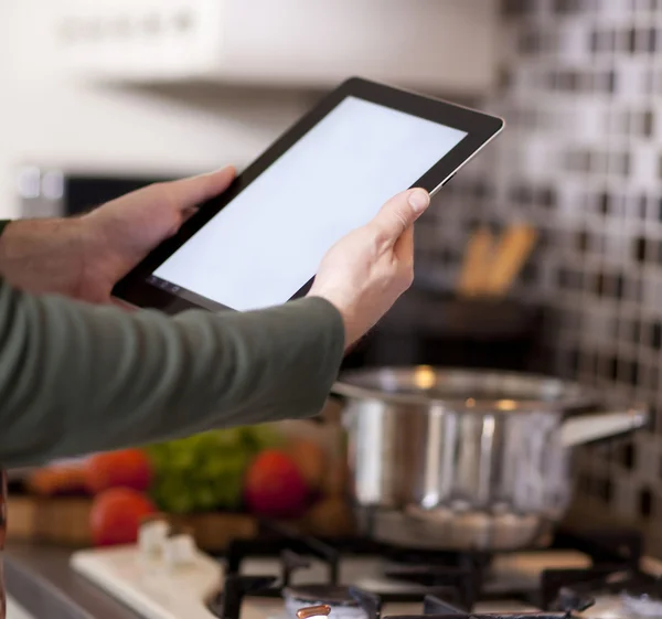 Cocina, tecnología y concepto de hogar — Foto de Stock