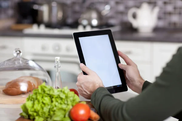 Cocina, tecnología y concepto de hogar — Foto de Stock