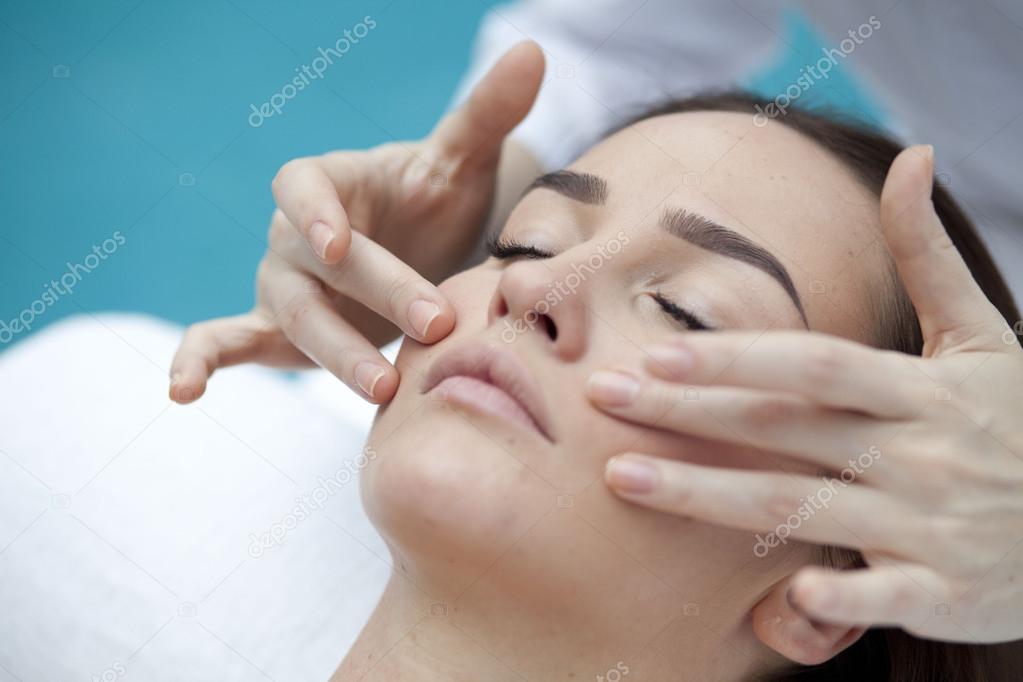 Woman making cosmetic procedures