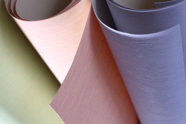 Wallpapering.Wallpaper rulo