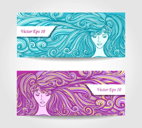 Güzel kız uzun kıvırcık saçlı mavi leylak ayarla.