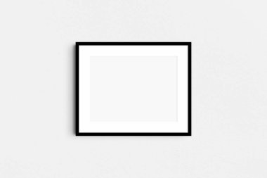 Yatay çerçeve modeli 5: 4, 4: 5 manzara. Tek siyah çerçeve modeli. Temiz, modern, minimalist, parlak. Passepartout / mat açılışı 4: 3 çerçeve oranı.