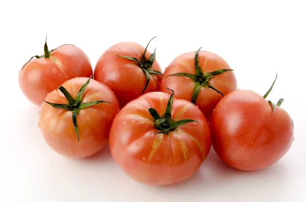 Reife Rote Tomate Auf Weißem Hintergrund — Stockfoto