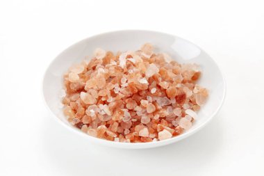 Himalaya Pembe Tuzu beyaz tabakta