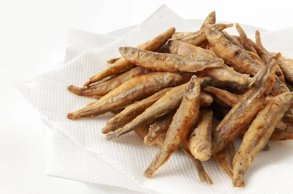 Japon usulü kızarmış eritilmiş balık tabağı.