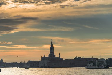 Şaşırtıcı Venedik, İtalya, yaz saati, gün batımı ile erken akşam