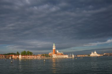 Şaşırtıcı Venedik, İtalya, yaz saati, gün batımı ile erken akşam