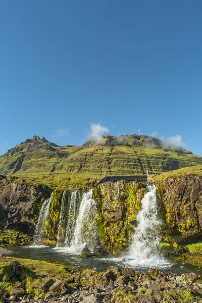 Splendida cascata Kirkjufellsfossl in Islanda, ora esatta — Foto Stock
