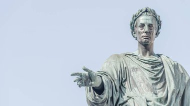 İmparator I. Kaiser 'in anıtı, Kutsal Roma İmparatorluğu, Hofburg, Burg Meydanı, Viyana, Avusturya' nın onuruna kurulmuştur..