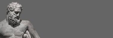 Güçlü Herkül 'ün antik Yunan heykeli, ya da Herkül, yakın plan, kopyalanmış gri katı arka plan. Konsept fitness, sağlık ve spor