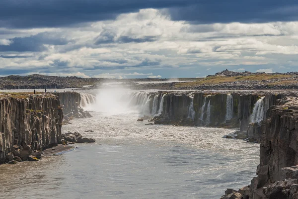 Underbara vattenfall på Island, sommartid — Stockfoto